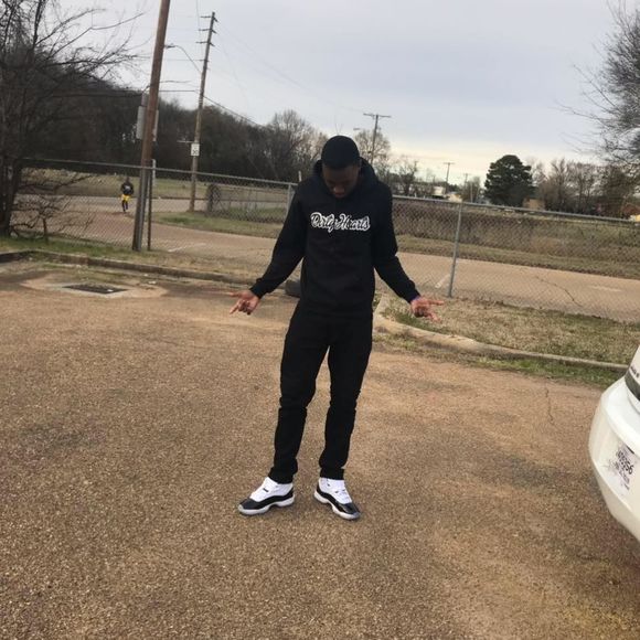 Meet your Posher, Polo - Picture 1 of 1